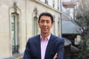 El franco-marroquí Othman NASROU, nombrado ministro delegado responsable de Ciudadanía y Lucha contra la Discriminación.